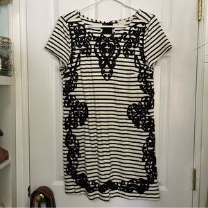 Anthropologie black and white striped embroidered t-shirt dress size medium